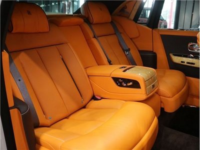 ROLLS-ROYCE PHANTOM - 9