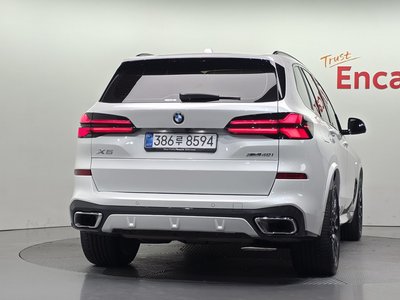 2025 BMW X5 photo 3