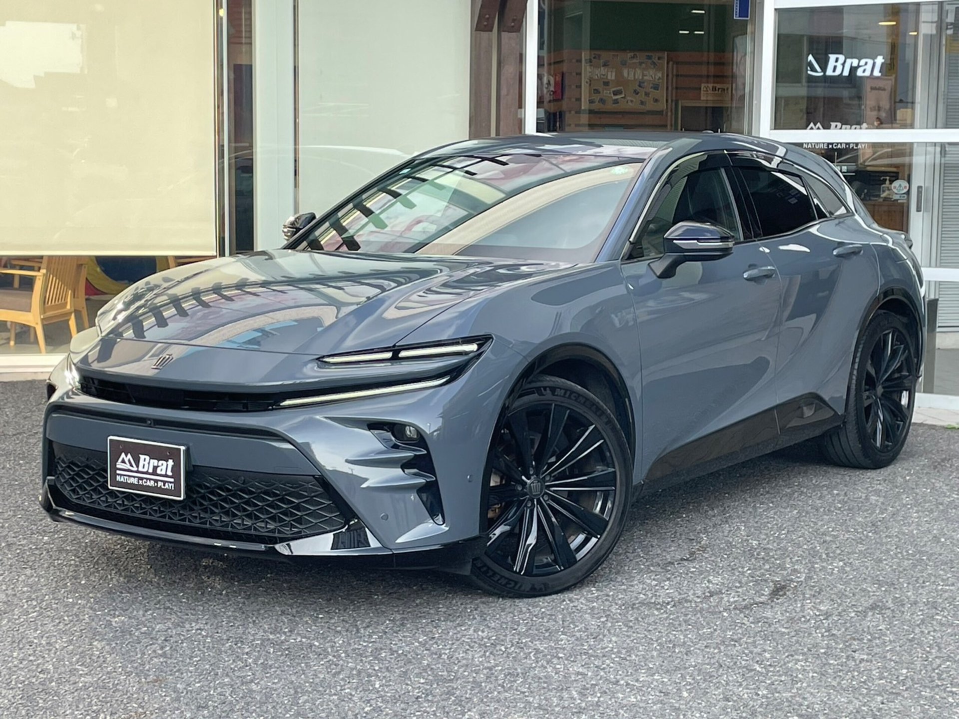 TOYOTA CROWN SPORT - View 1