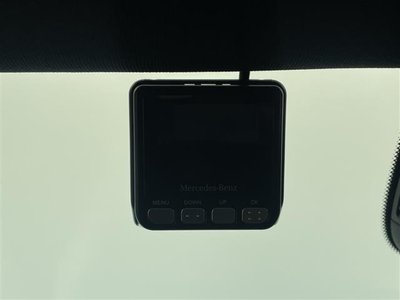 MERCEDES-BENZ GLA - 3