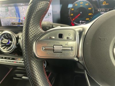 MERCEDES-BENZ GLA - 9