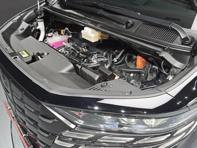 صورة 7 لـ 2025 Toyota ALPHARD