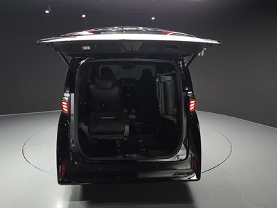 2025 Toyota ALPHARD — миниатюра 38