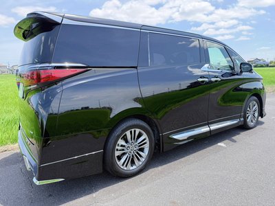 صورة 3 لـ 2024 Toyota ALPHARD