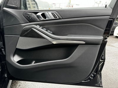 2023 BMW X7 — миниатюра 34