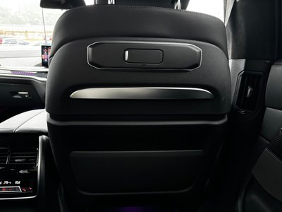 2023 BMW X7 — миниатюра 90
