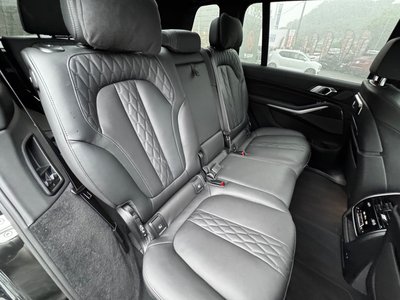2023 BMW X7 — миниатюра 83