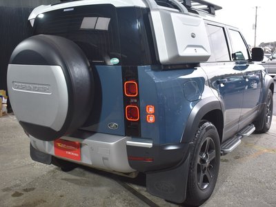 LAND ROVER DEFENDER - 5