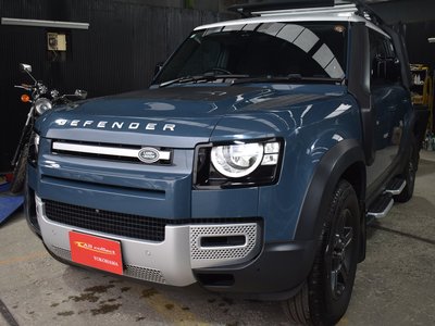 LAND ROVER DEFENDER - 3
