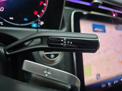 2025 Mercedes-BENZ E-CLASS 照片 9