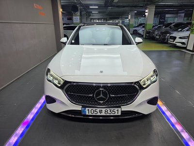 2025 Mercedes-BENZ E-CLASS 照片 2