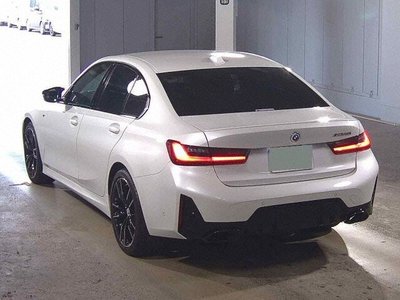 صورة 2 لـ 2023 BMW 3 SERIES
