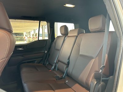 2025 Toyota LAND CRUISER 250 — миниатюра 46