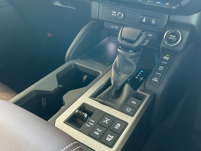 2025 Toyota LAND CRUISER 250 — миниатюра 60