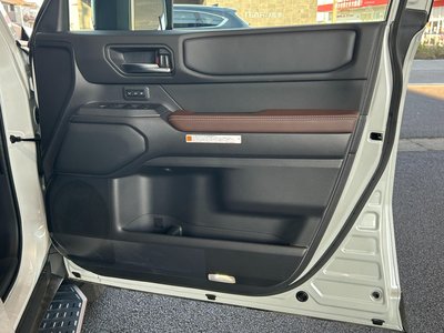 2025 Toyota LAND CRUISER 250 — миниатюра 37