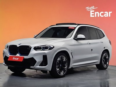 صورة 1 لـ 2024 BMW IX3