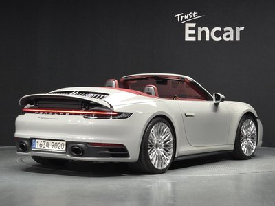 PORSCHE 911 - 4