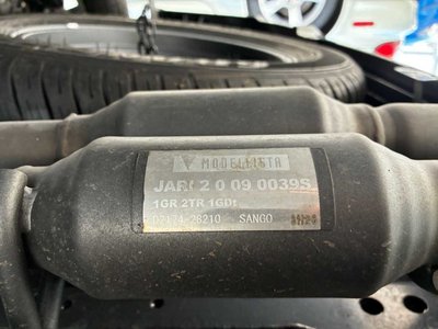 TOYOTA LAND CRUISER PRADO - 8