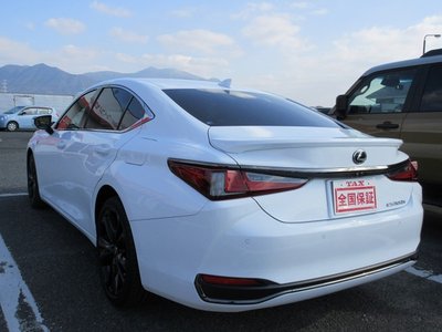 LEXUS ES - 4