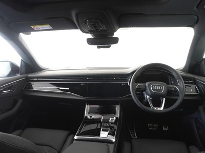 2025 AUDI SQ8 — фото 16