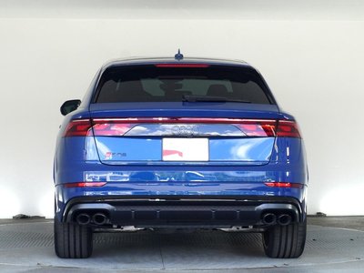 2025 AUDI SQ8 photo 9