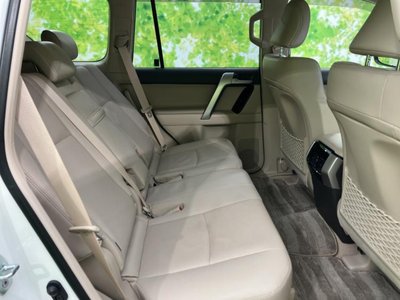 TOYOTA LAND CRUISER PRADO - 5