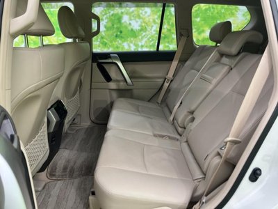 TOYOTA LAND CRUISER PRADO - 7