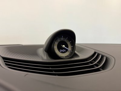 2024 Porsche TAYCAN — миниатюра 13