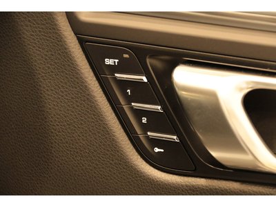 2020 Porsche MACAN 缩略图 19