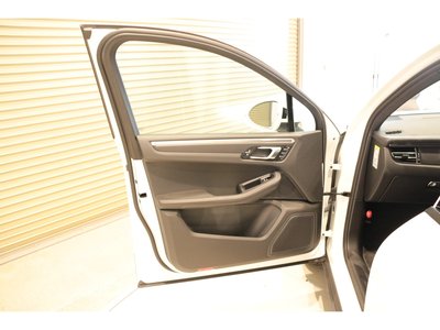 2020 Porsche MACAN 缩略图 32