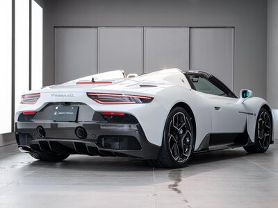 MASERATI MC20 CIELO - 9