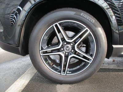 2025 Mercedes-BENZ GLE photo 10