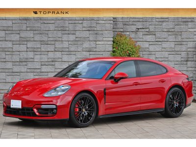 PORSCHE PANAMERA - 1