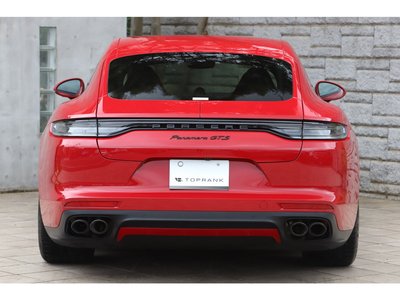 PORSCHE PANAMERA - 8