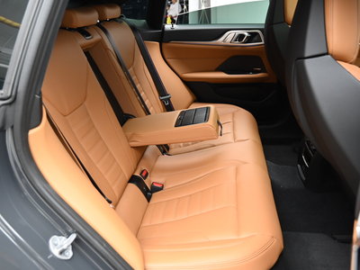 2024 BMW I4 thumbnail 12