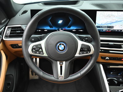 2024 BMW I4 thumbnail 13