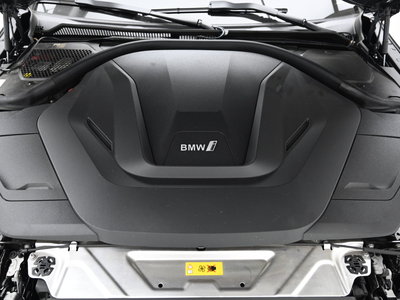 2024 BMW I4 photo 7