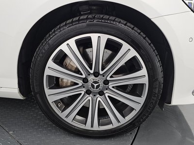 MERCEDES-BENZ E-CLASS - 6