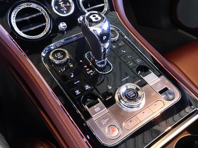 صورة مصغرة 32 لـ 2020 Bentley CONTINENTAL