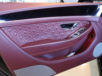 صورة مصغرة 17 لـ 2020 Bentley CONTINENTAL
