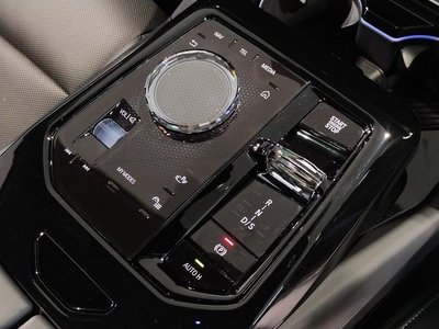 2026 BMW 5 SERIES 缩略图 11