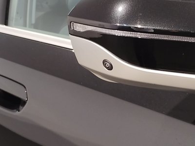 2026 BMW 5 SERIES 缩略图 69