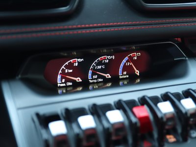 2015 Lamborghini HURACAN — миниатюра 28