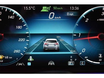 MERCEDES-BENZ E-CLASS - 6