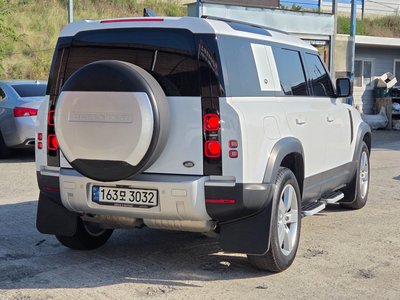 صورة 4 لـ 2021 LAND Rover DEFENDER