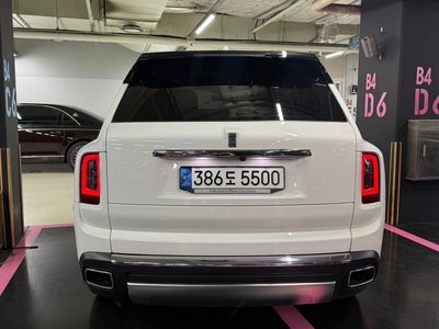 ROLLS-ROYCE CULLINAN - 6