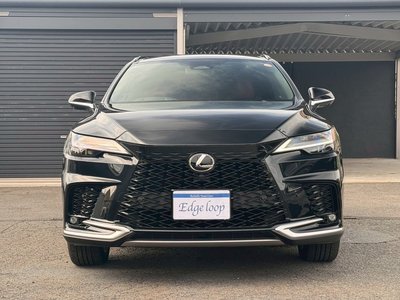 صورة 2 لـ 2024 Lexus RX
