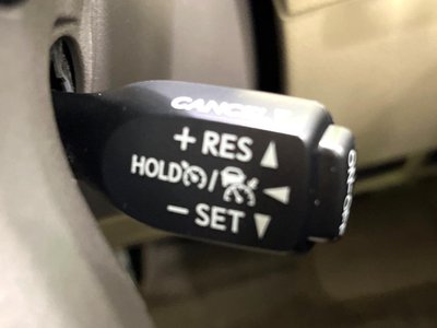 TOYOTA LAND CRUISER PRADO - 7