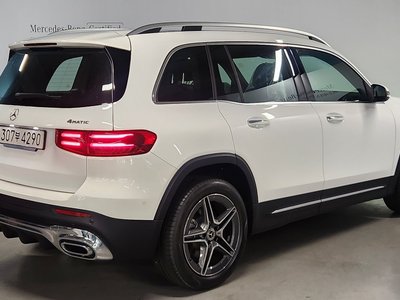 MERCEDES-BENZ GLB - 4