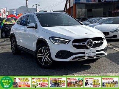 MERCEDES-BENZ GLA - 2